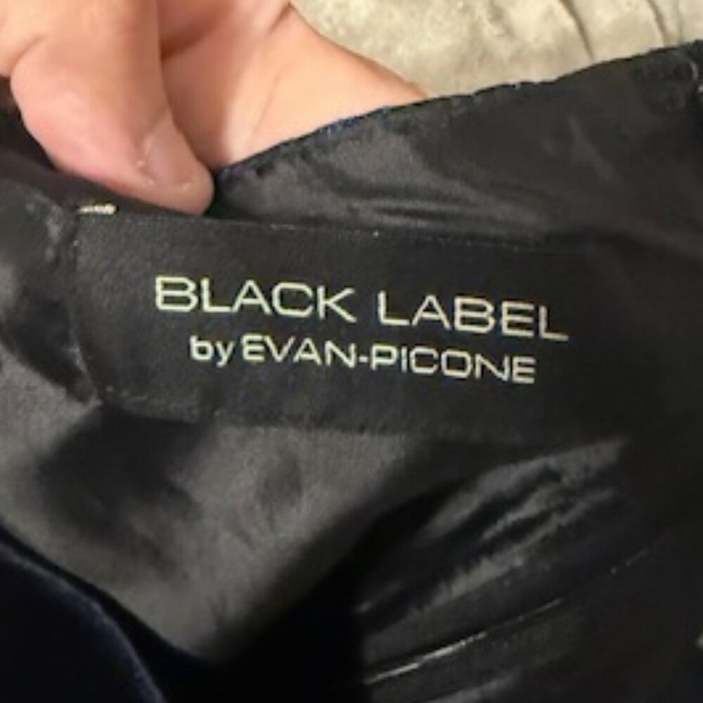 BLACK LABEL BY EVAN PICONE Dress PTP 19 INCHES - Picture 3 of 3